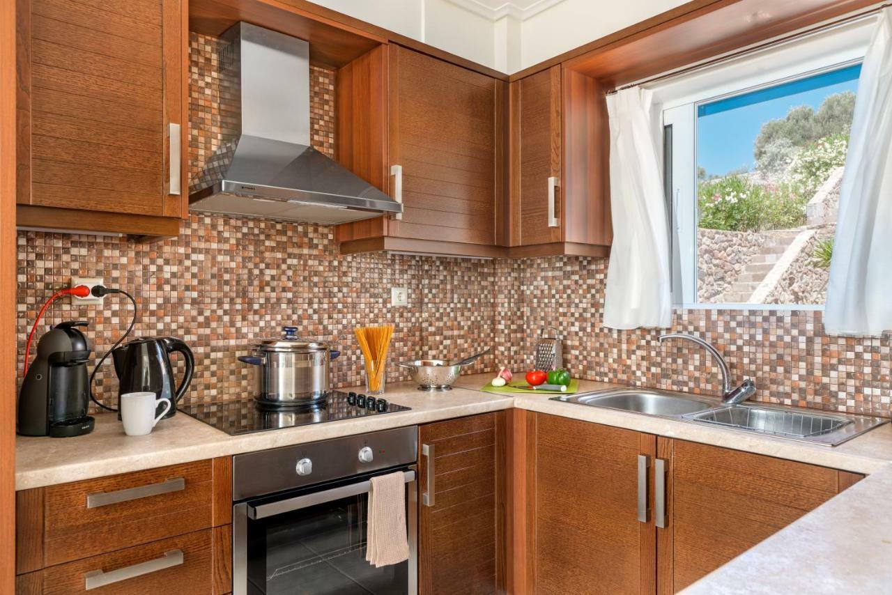 Thea Villas Aegina Perdika  Exterior photo
